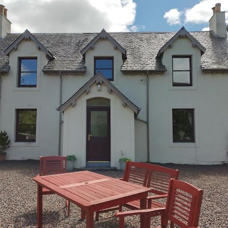 Beautiful Farm House At The Foot Of Ben More. Крианларих Екстериор снимка