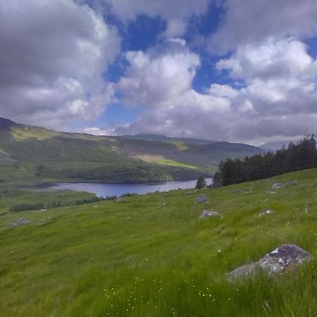 Beautiful Farm House At The Foot Of Ben More. Крианларих Екстериор снимка