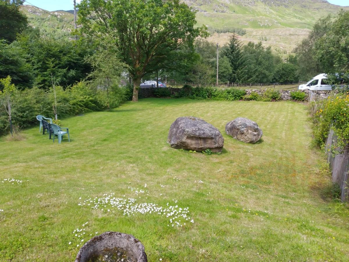 Beautiful Farm House At The Foot Of Ben More. Крианларих Екстериор снимка