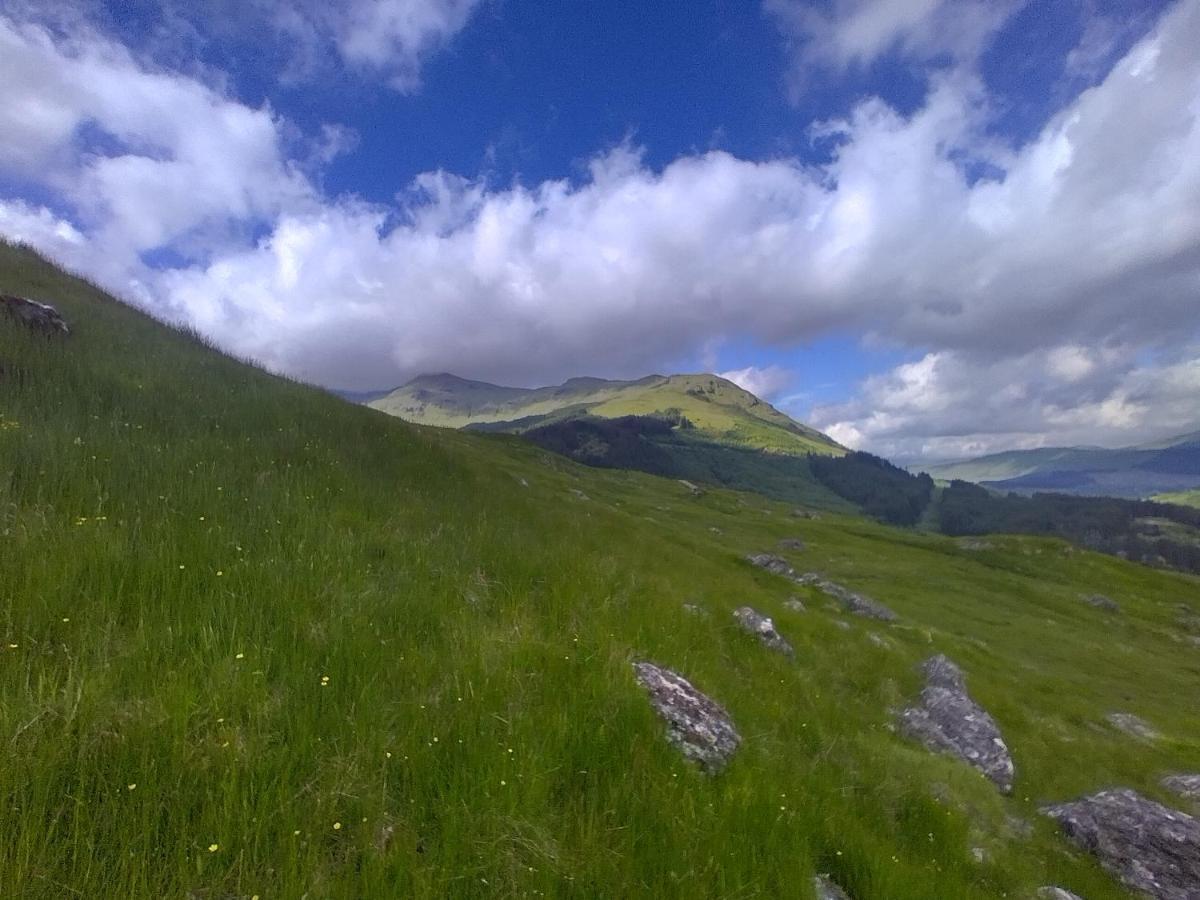 Beautiful Farm House At The Foot Of Ben More. Крианларих Екстериор снимка
