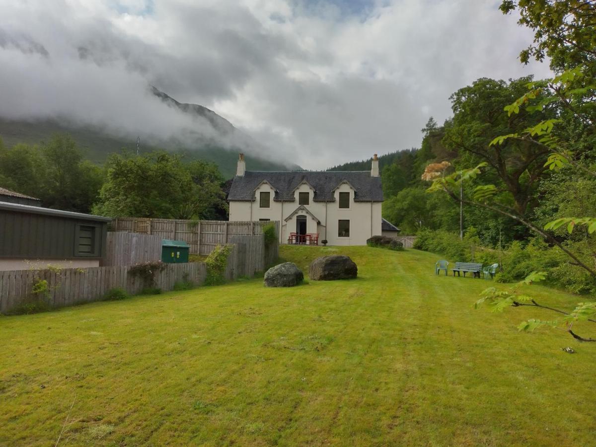 Beautiful Farm House At The Foot Of Ben More. Крианларих Екстериор снимка